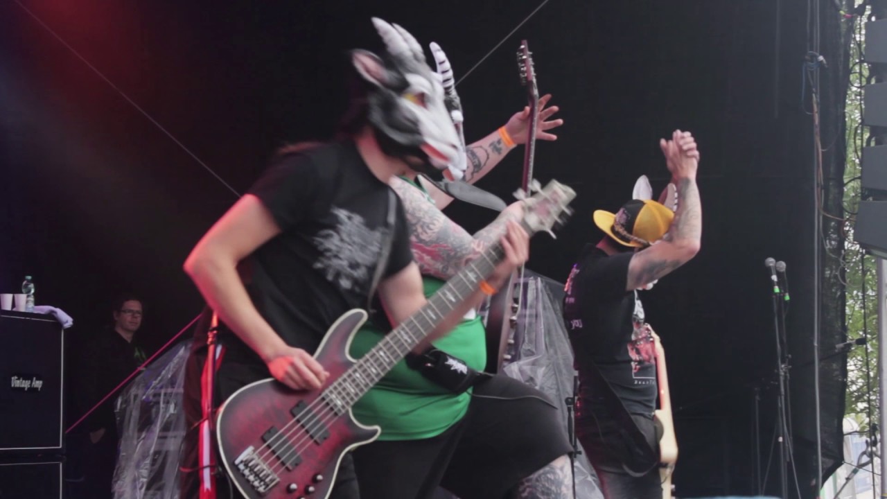 Milking The Goatmachine - Here Comes Uncle Wolf (Live @ Metal Frenzy 2015)