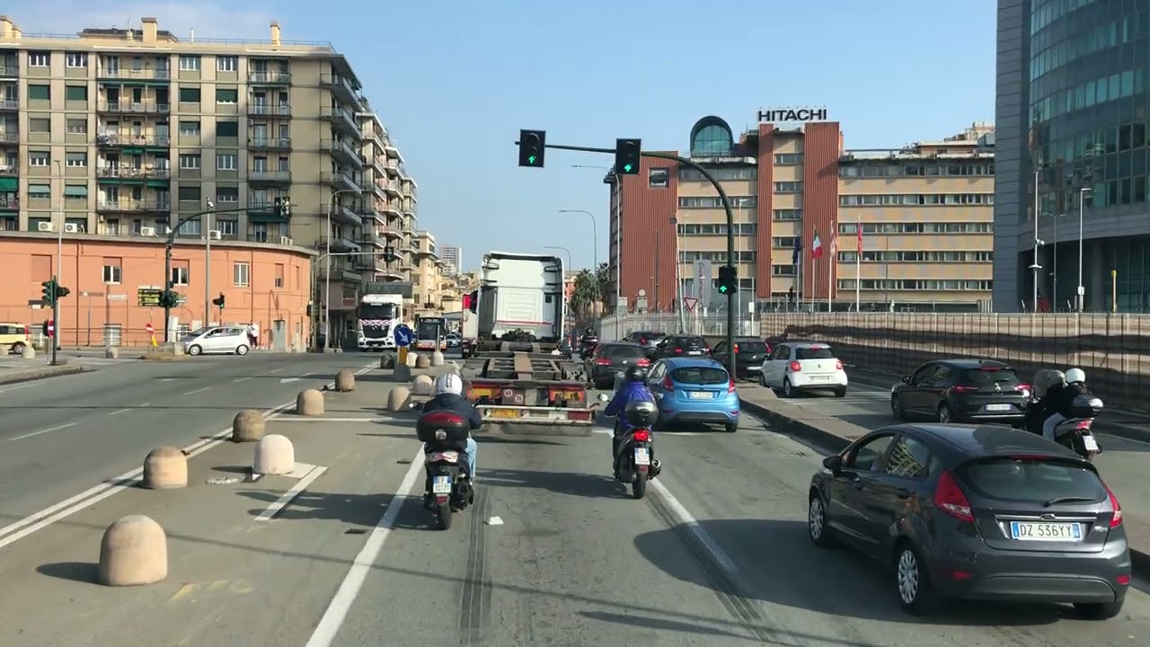 Genova Team Terminal - A10 Genova Aeroporto passando per la città 