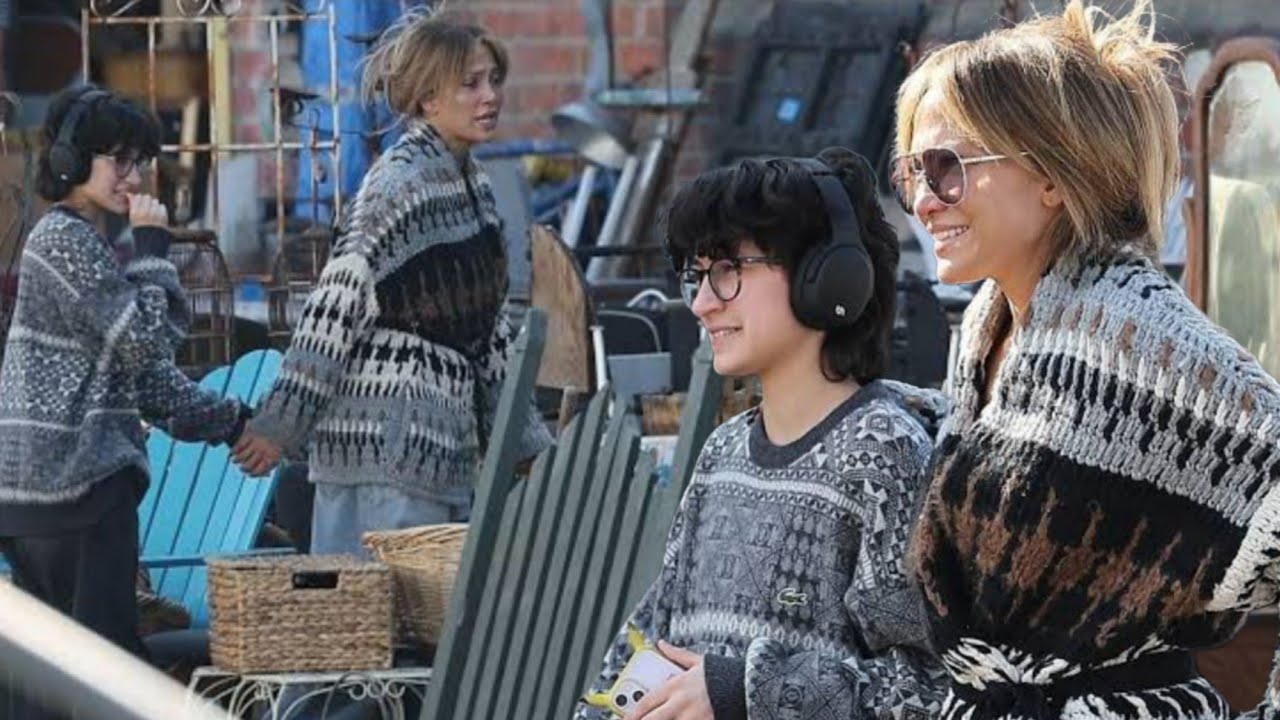 Jennifer Lopez & Emme Enjoy Cozy Antique Shopping Day In Los Angeles