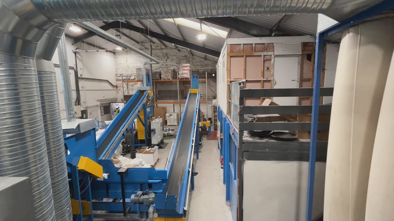 Textile Bale Breaker & Metal Detection Unit for Wiping Rag Production