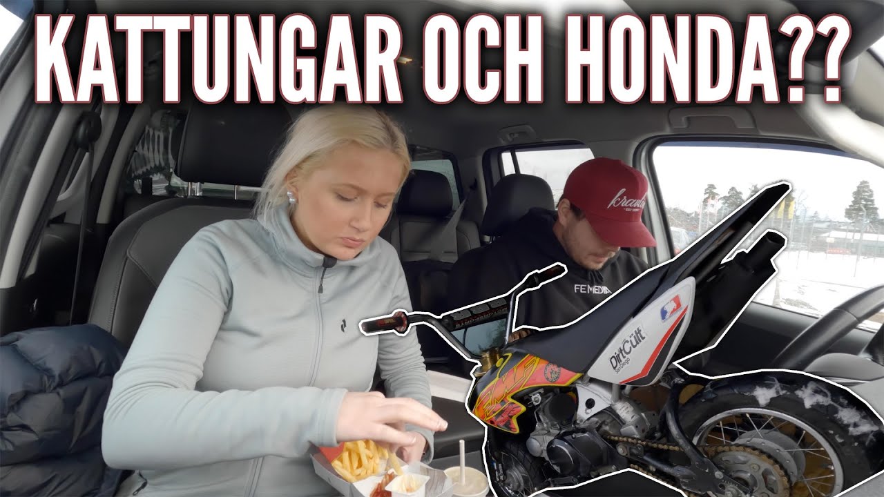 FELIX KÖPER LEKSAK TILL BEBISEN..... vlogg