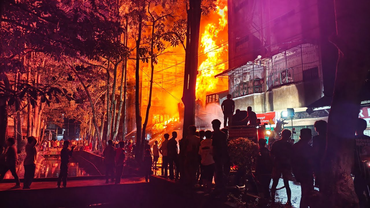 live kebakaran di jl.sungai garam bagansiapiapi