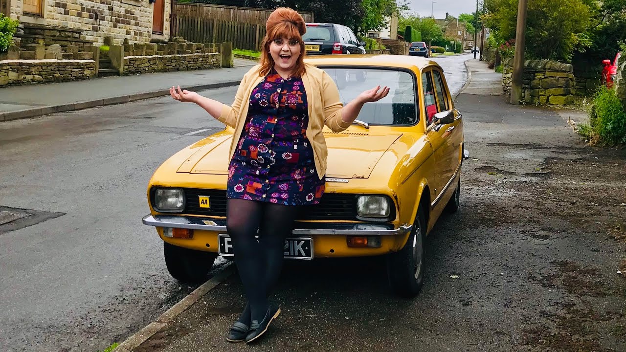 IDRIVEACLASSIC reviews: 1972 Triumph Toledo 1300 4 door in yellow!