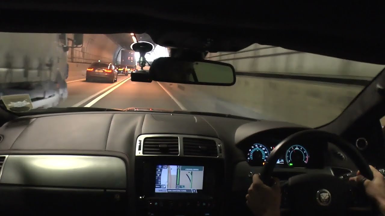 Jaguar XKR 5.0 Spires Exhaust - POV DRIVING, HARD ACCELERATIONS in tunnel
