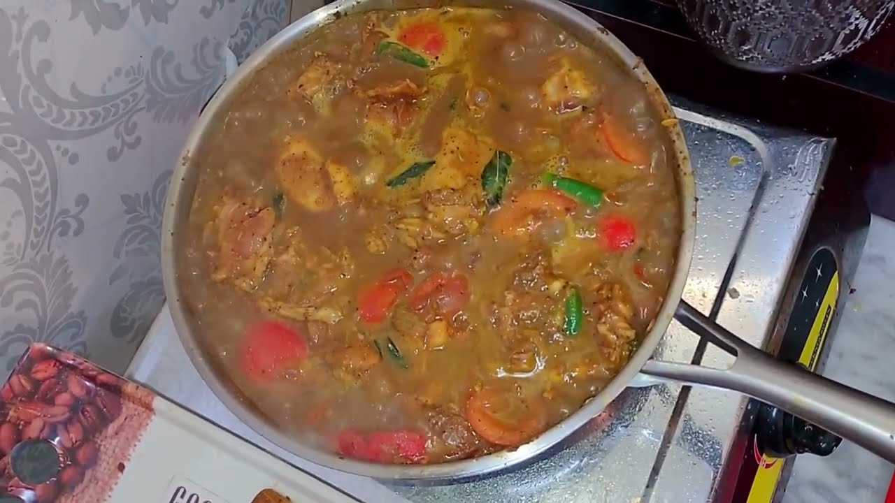 Kerala style kurumulak itta chicken.#pepperchickenrecipe 