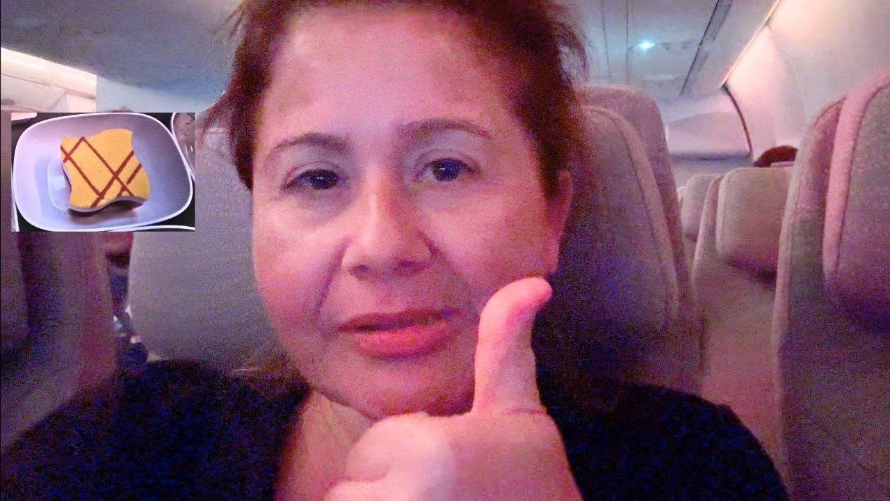 Emirates Airlines - Vegan Options Food Review! Unexpected Delightful Menu @emirates