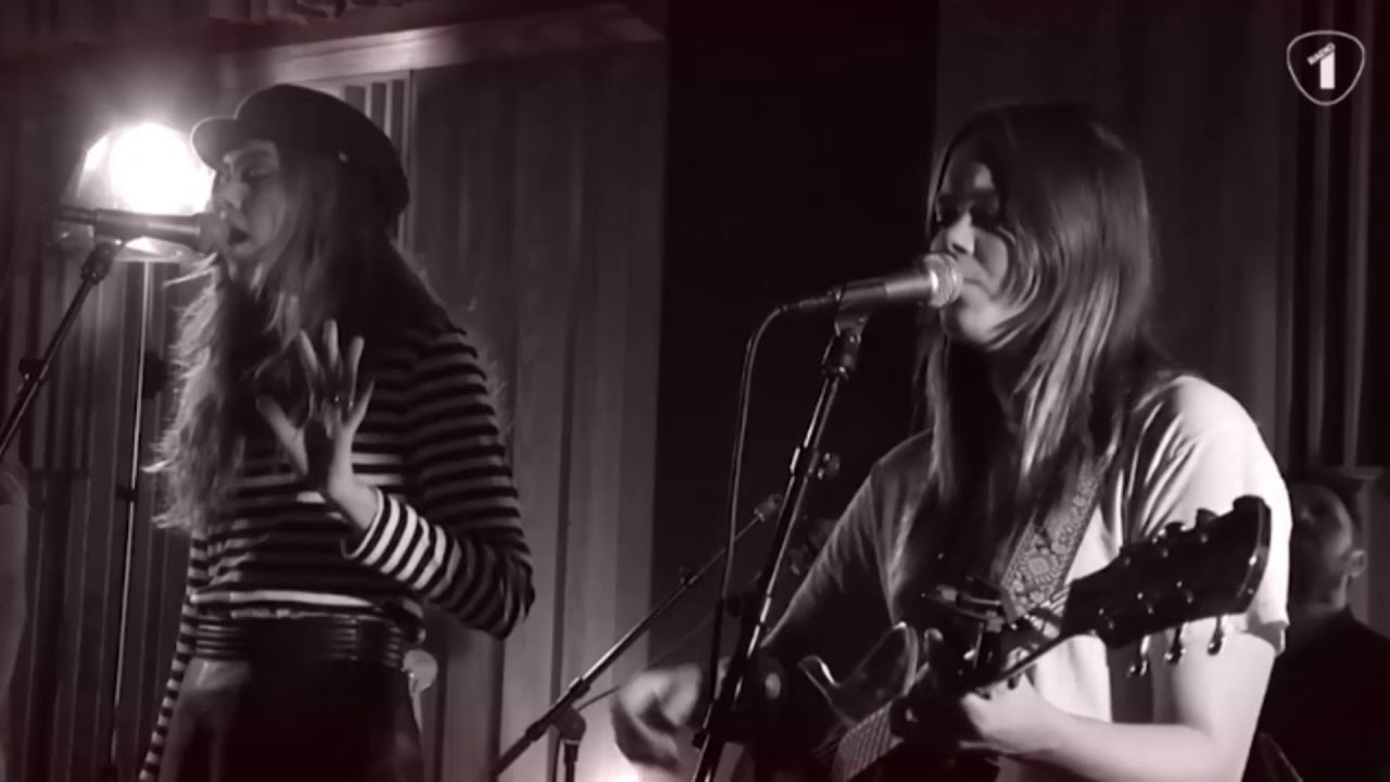 First Aid Kit - Perfect Places (Radio 1 Live Session)