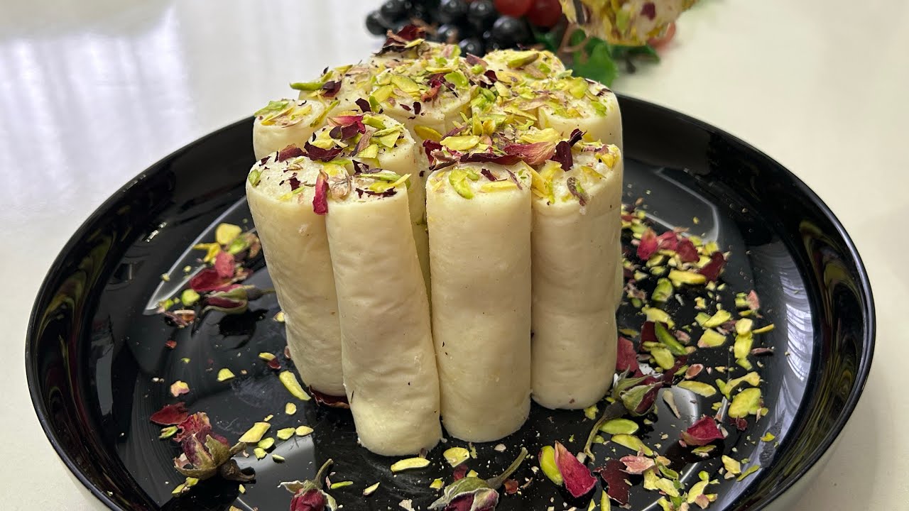 Peynir helvası (helveti el- cibin ) Halawet El Jibn easy recipe ( حلاوة الجبن)