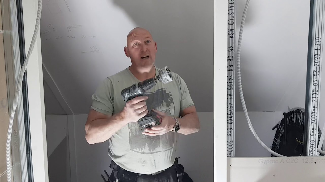 Vlog over het plaatsen van een hollewand doos in metalstud gips wanden
