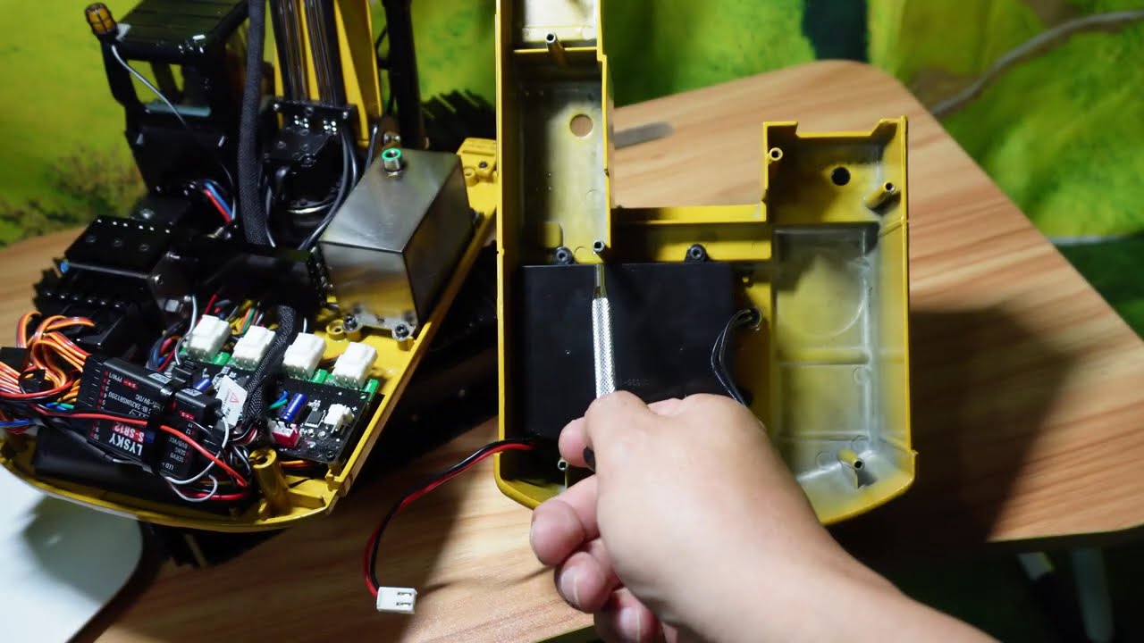 Kabolite k961-100s 로봇집게설치작업robot tong installation work, rc유압포크레인