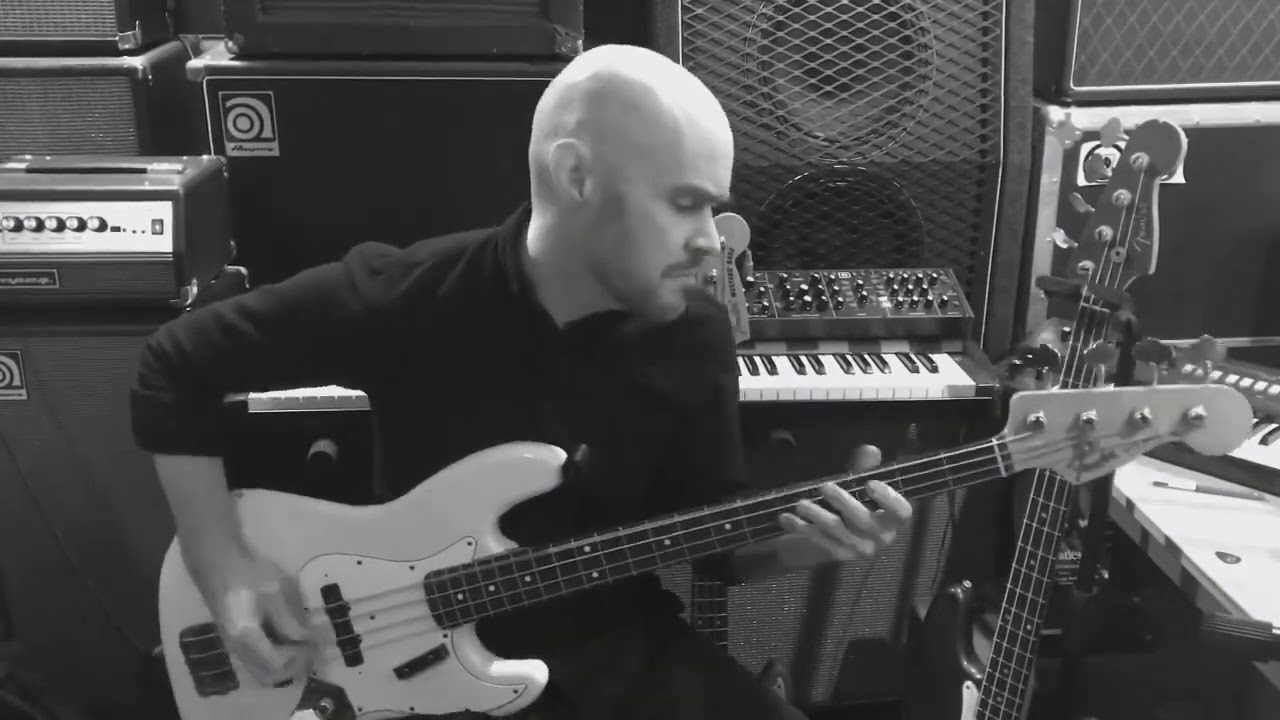 AFI - Dancing Through Sunday (Bass playthrough by Hunter Burgan)