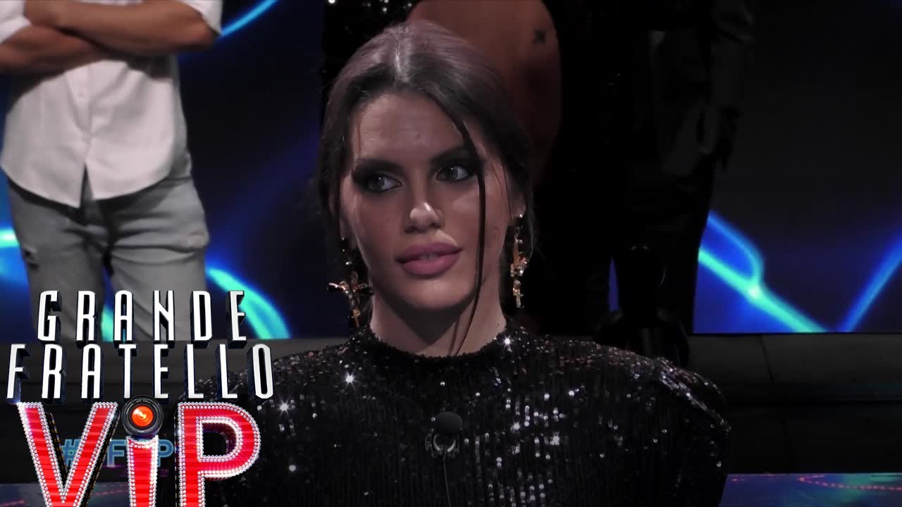 Grande Fratello VIP 22 - Il confronto tra Antonella, Edoardo e Antonino