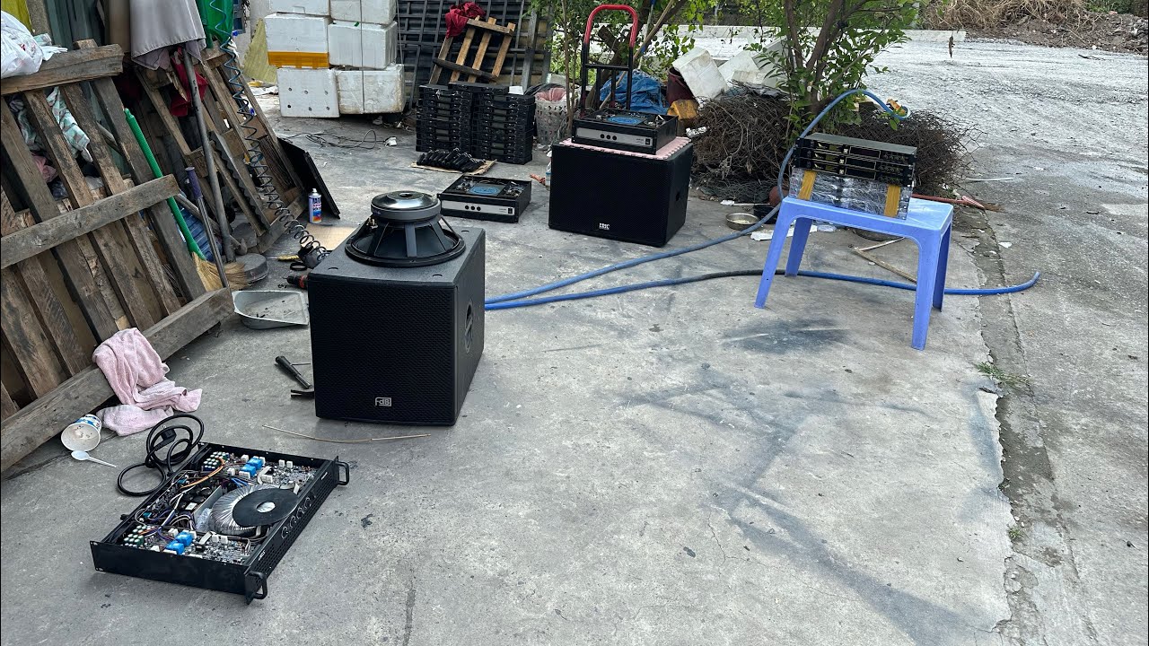 Hàng cập bến shup hơi 40 đẩy 3 kênh 4 kênh vang coss micro date 2023