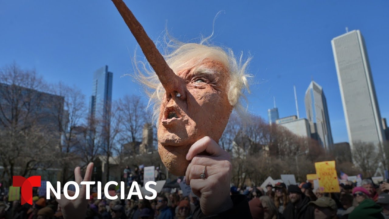 Reportan m&aacute;s de 3,000 manifestaciones de costa a costa contra Donald Trump | Noticias Telemundo