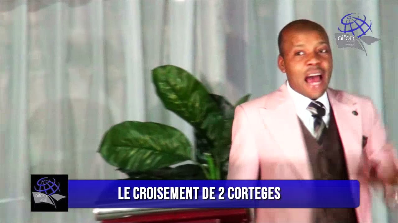 LE- CROISEMENT- DE- 2- CORTEGES- DR- BAHATI- SALUMU- JOHN- PETER- le 12/12/2021