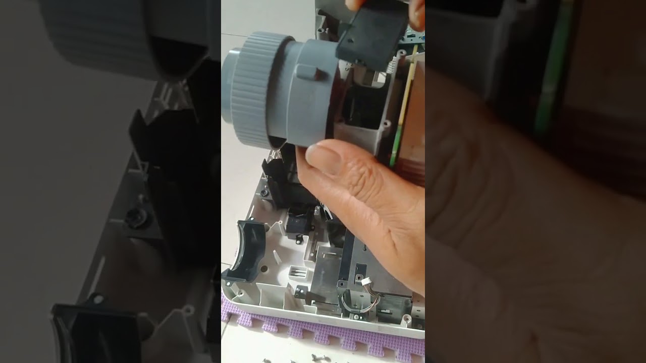 NEC VE280G keluhannya redup gak perlu ganti lampu terang lagi