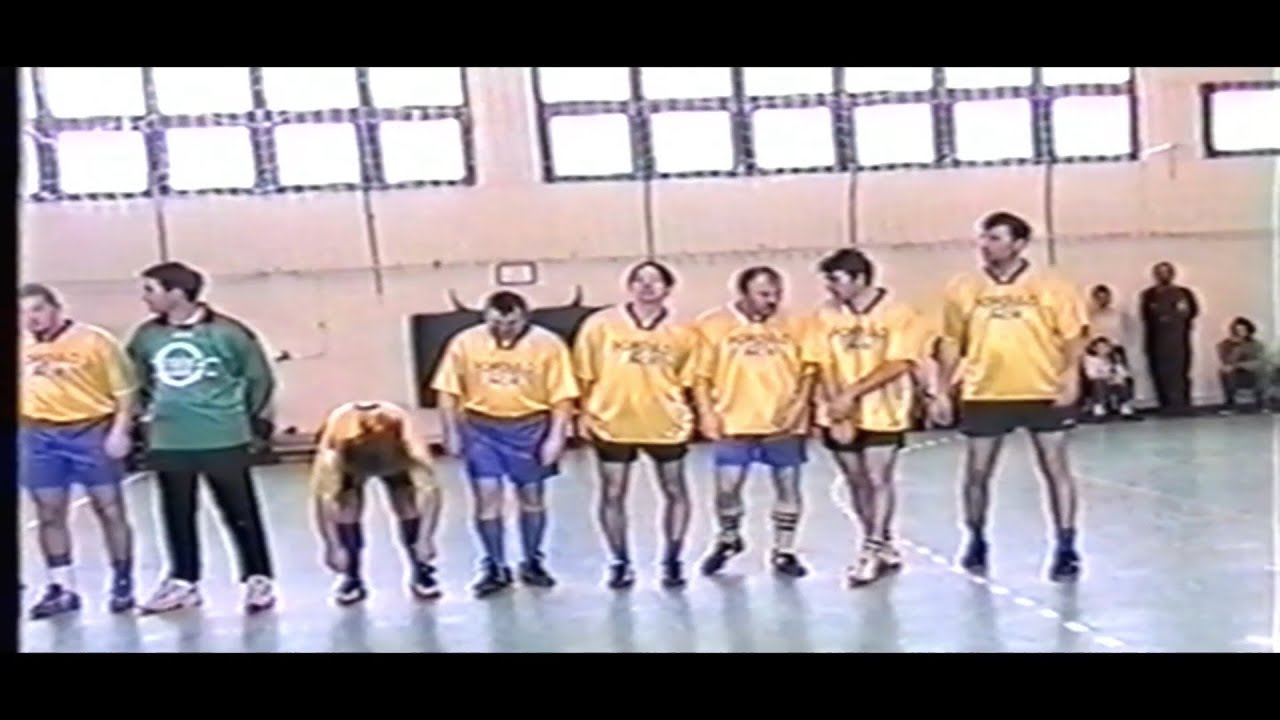 Focigála a Pénzásási sportcsarnokban (archív felvétel)