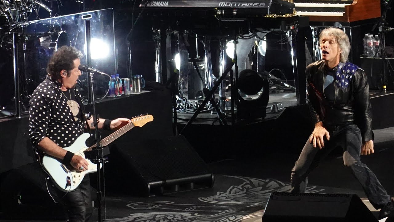 Bon Jovi Live 2022 🡆 Full Show 🡄 Apr 26 ⬘ Houston Toyota Center