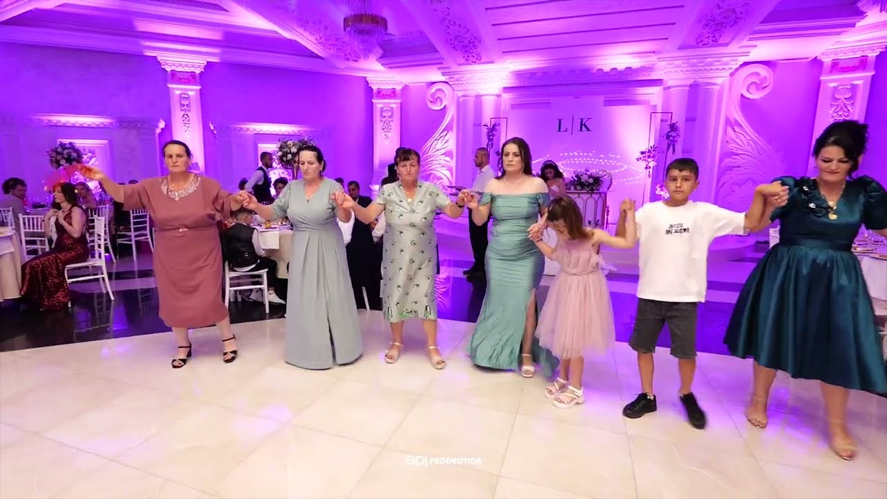 Dasma Dibrane  - Tezet marrin vallen ne dasmen e mbeses