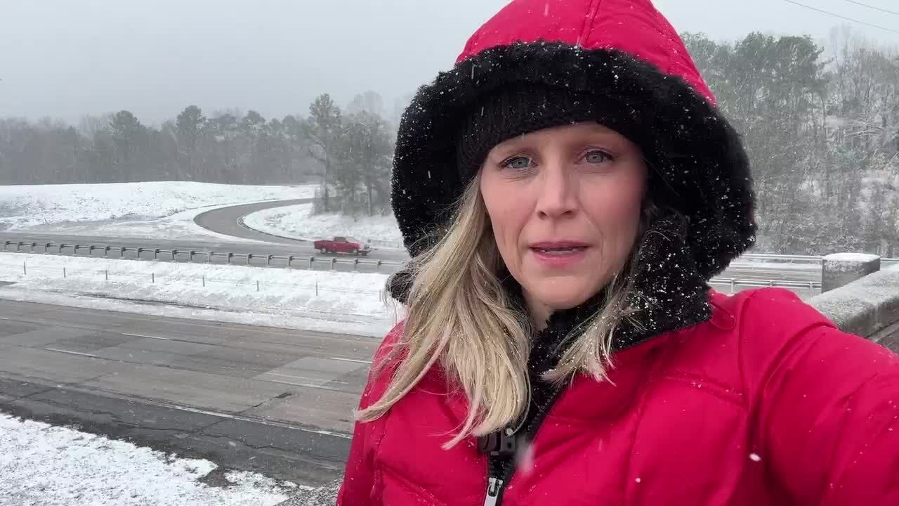 Why you need to clean the snow off your vehicle before driving it