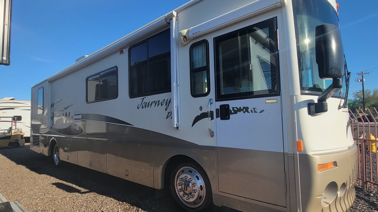 2002 Winnebago Journey 36dl .