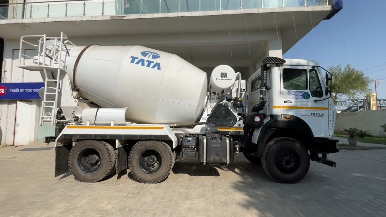 Tata Signa 2823.k RMC vs Ashok Leyland 2820 RMC Review | Amar Drayan