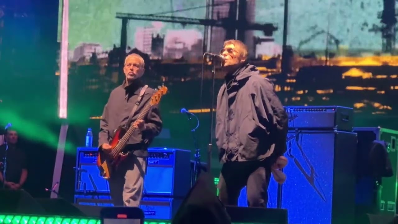 Oasis - Live Forever. MetLife Stadium. NJ. 2025