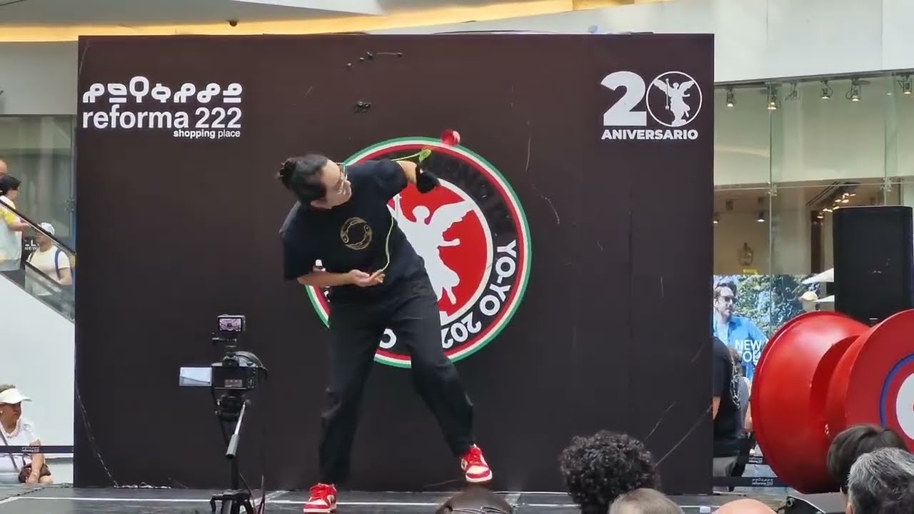 Betty Gallegos - 1st place Mexican National yoyo Contest 2025