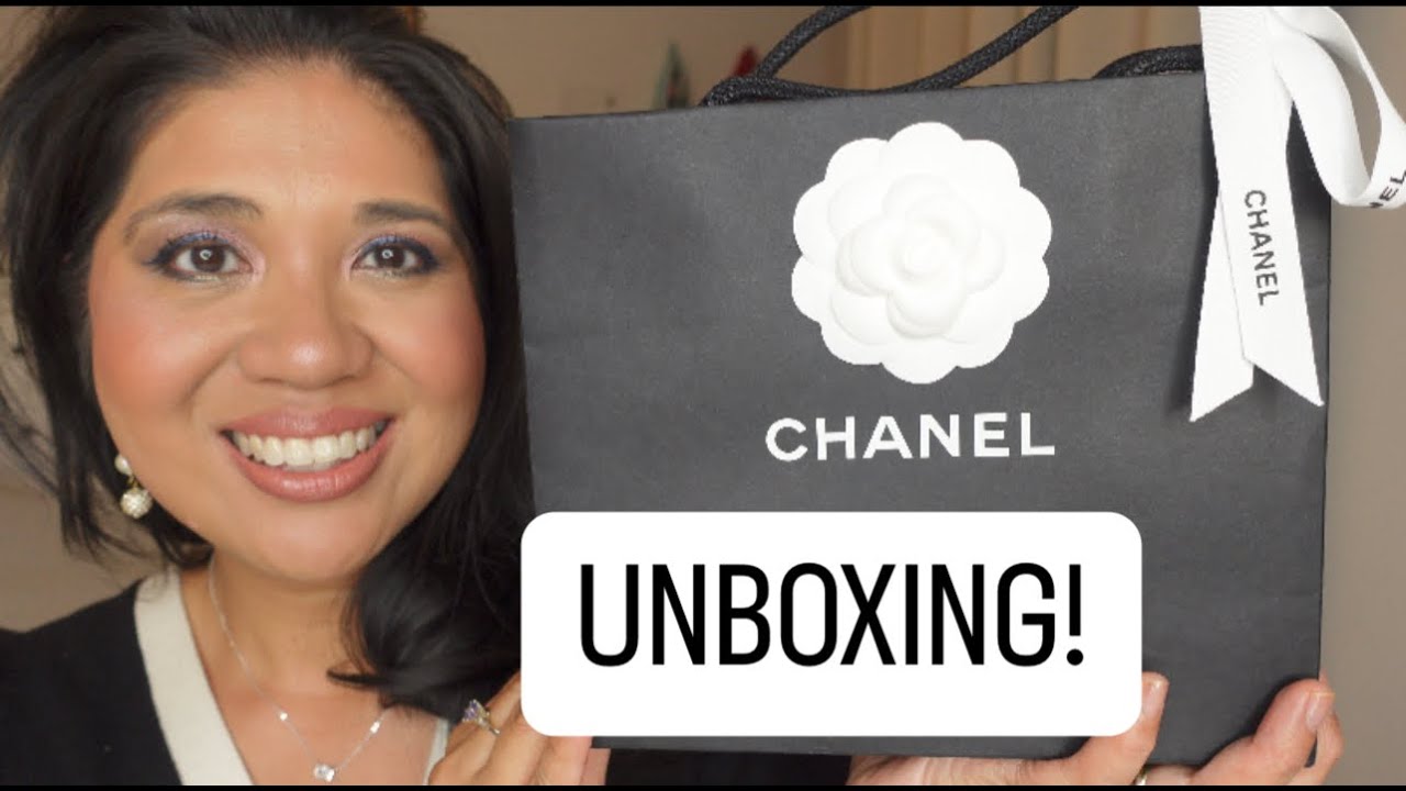 UNBOXING CHANEL! I bought my first CHANEL SLG Small Luxury Good SLG | Shopping Luxury in Toronto