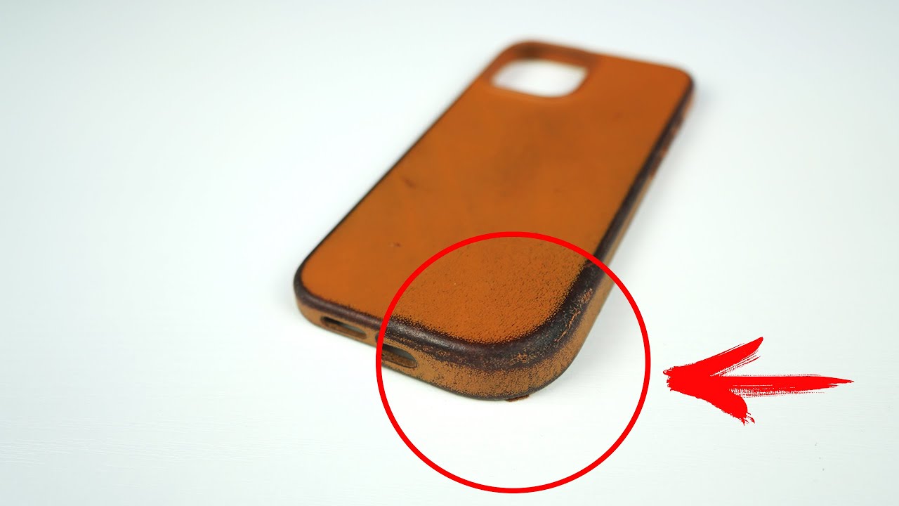 Стоит ли покупать кожаный чехол от Apple?
