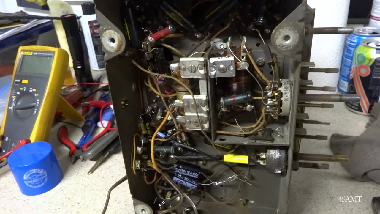 Repair Of A 1938 Sears Silvertone 6135 console Pt 1