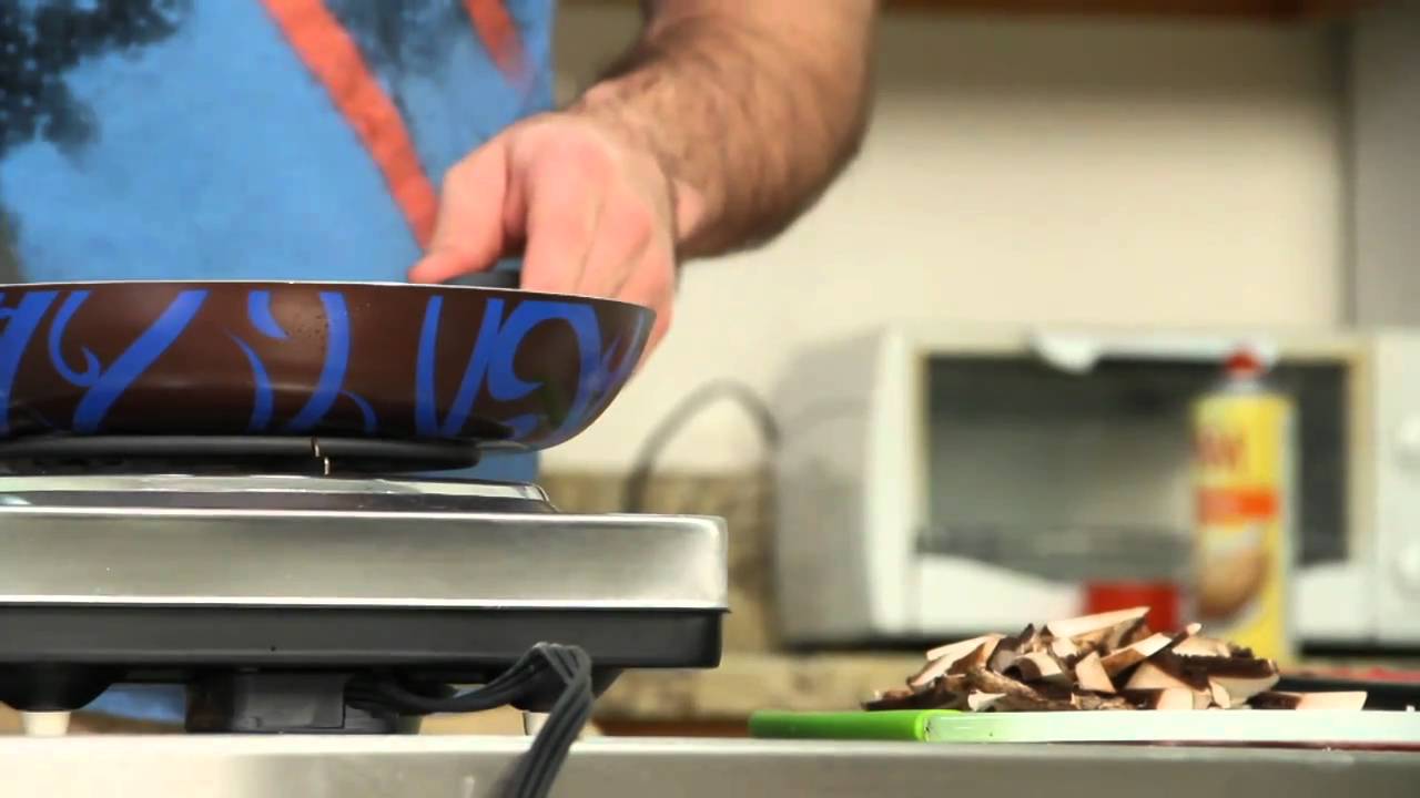 Click 'N Cook 'N Action