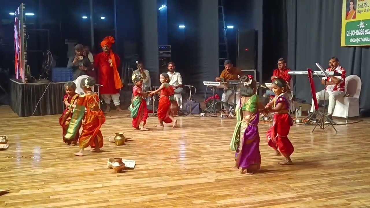 मंगळागौर#manglagaur#shortsvideo marathi song#dance#At Ravindra natya mandir#viral video