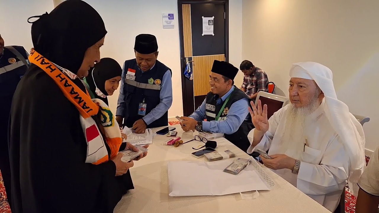 Jemaah Haji Asal Aceh Terima Dana Wakaf Baitul Asyi Rp8,7 Juta