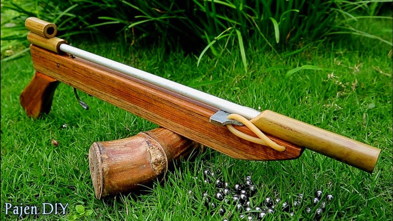 DIY Slingshot - Easy way to Make a Powerful Slingshot Rifle
