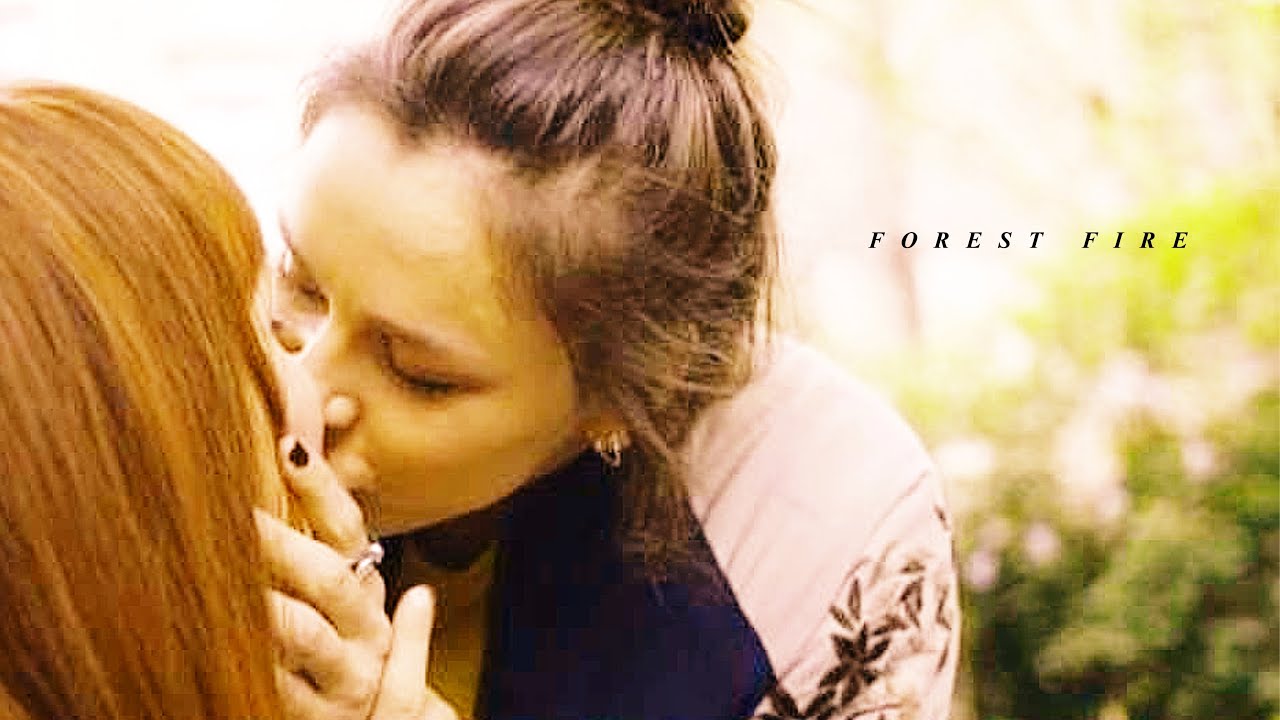 Niska & Astrid | Forest Fire