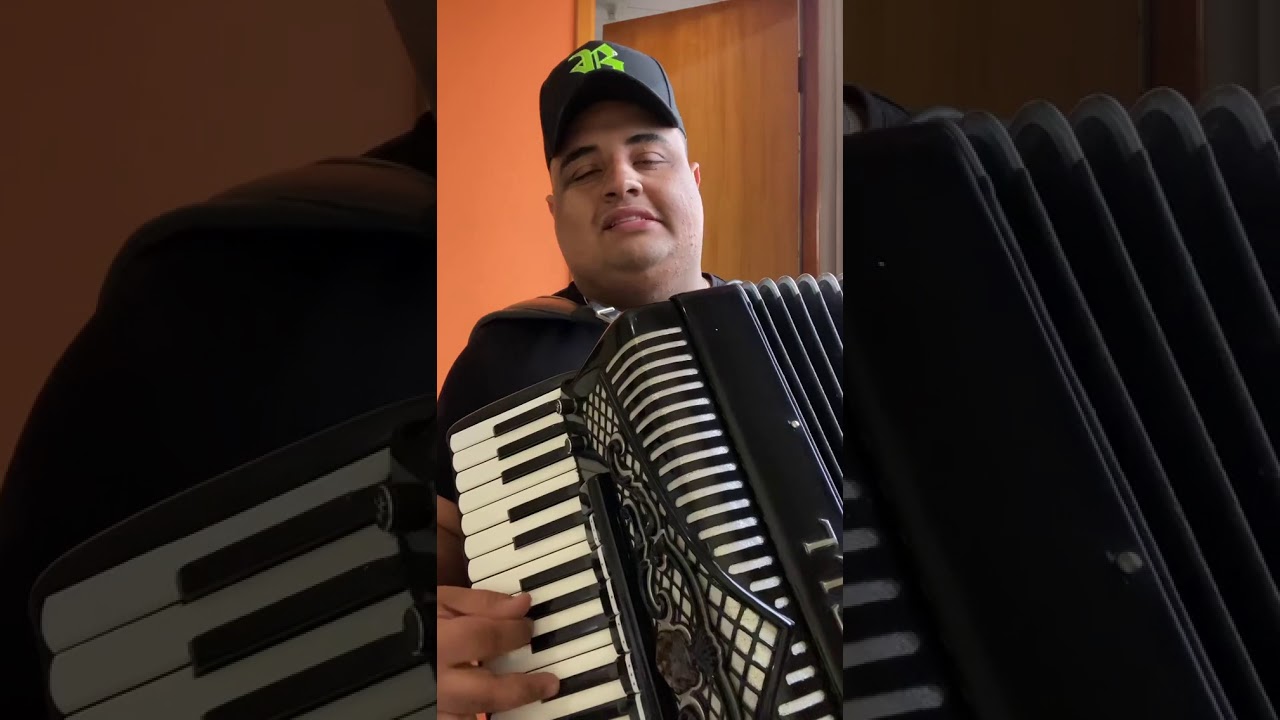Parecendo louca - Tarcísio do Acordeon (Sanfona e voz)