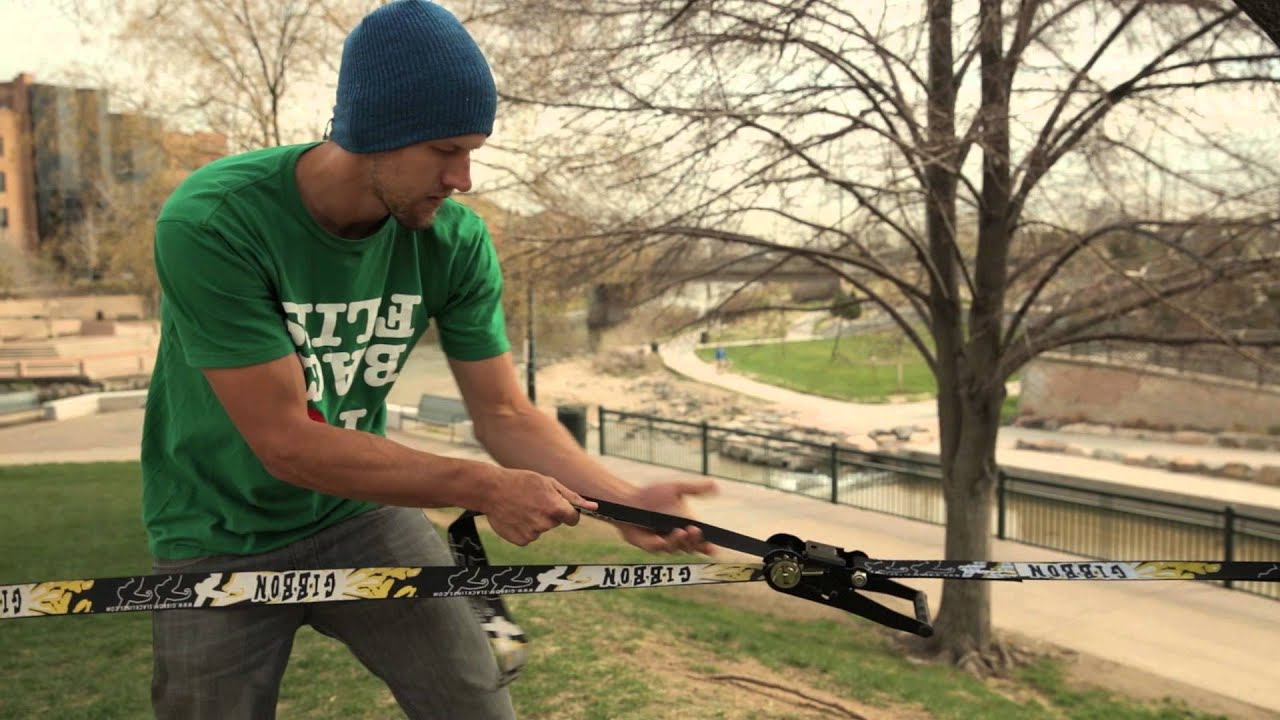 Slacklining Tips: How to Set Up a Line