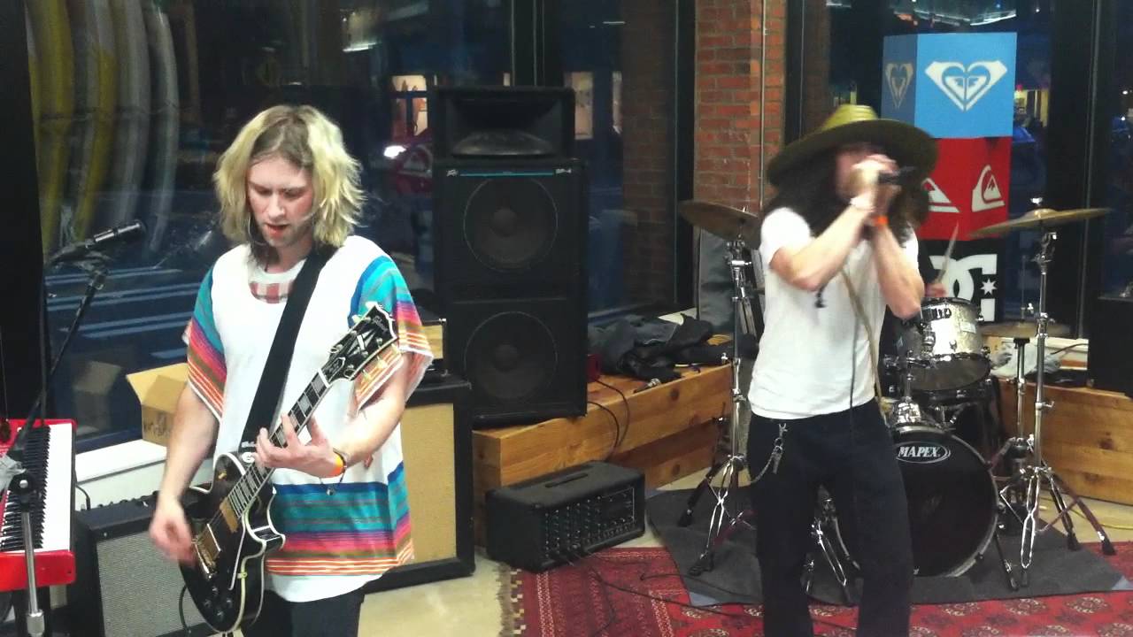 Vendetta Red - The Banshee Ballet live at Quicksilver