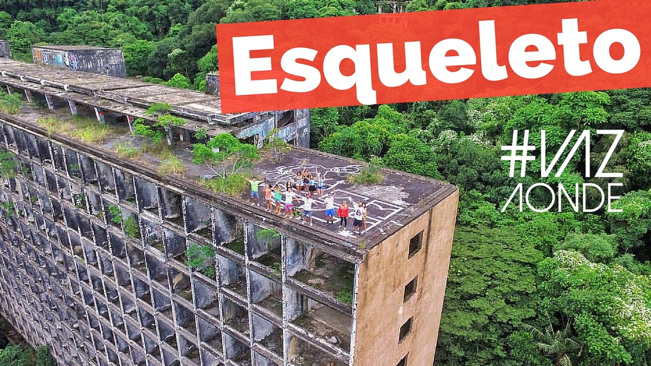 Skeleton Tourist Hotel — заброшенный отель в южной части Рио-де-Жанейро.