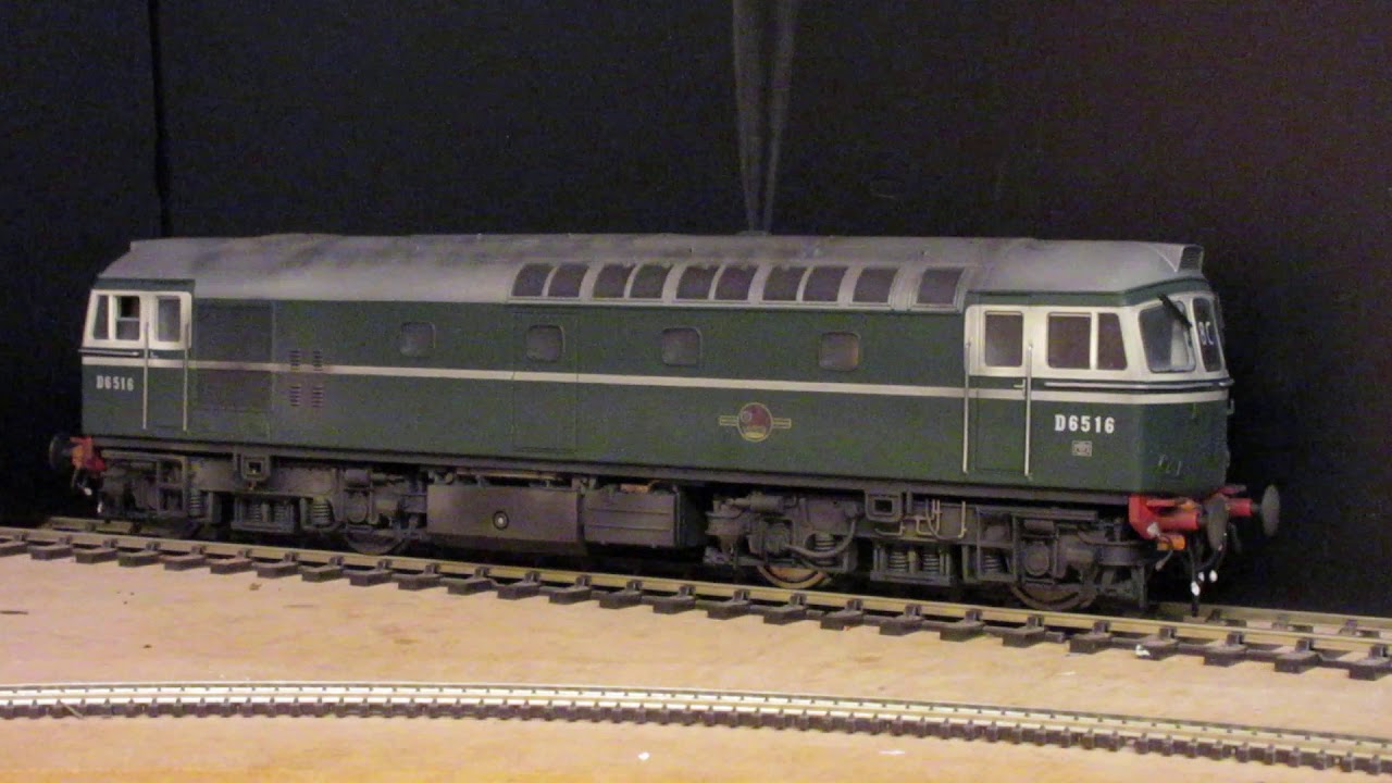Heljan O Gauge Class 33 with Smoke & Sound