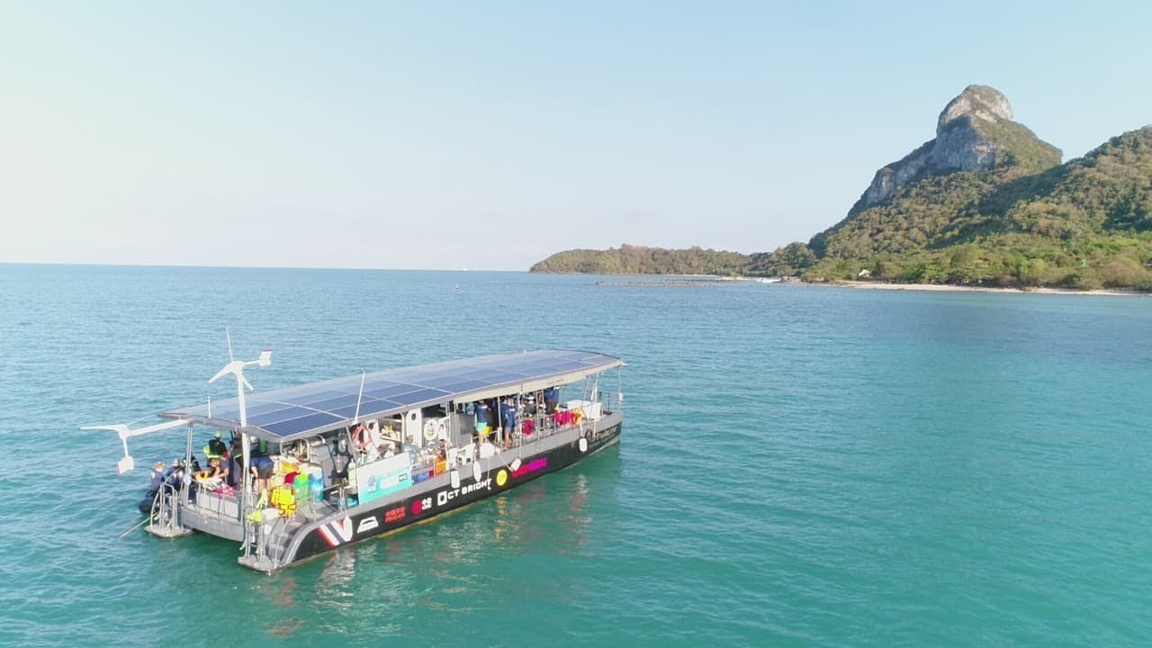 DIY solar powered electric boat, Ocean guardian, the first full function solar powered, Thailand.