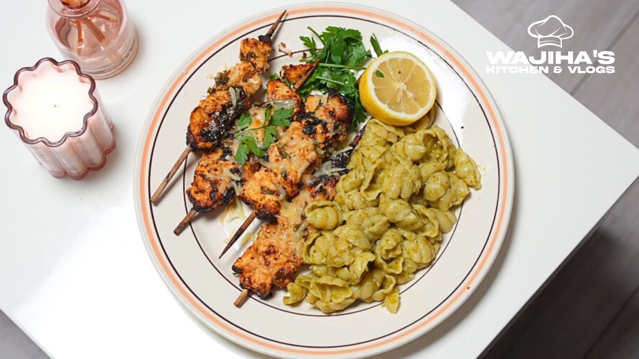 GARLIC PARMESAN CHICKEN SKEWERS | QUICK DINNER RECIPE | Wajiha’s kitchen & vlogs 