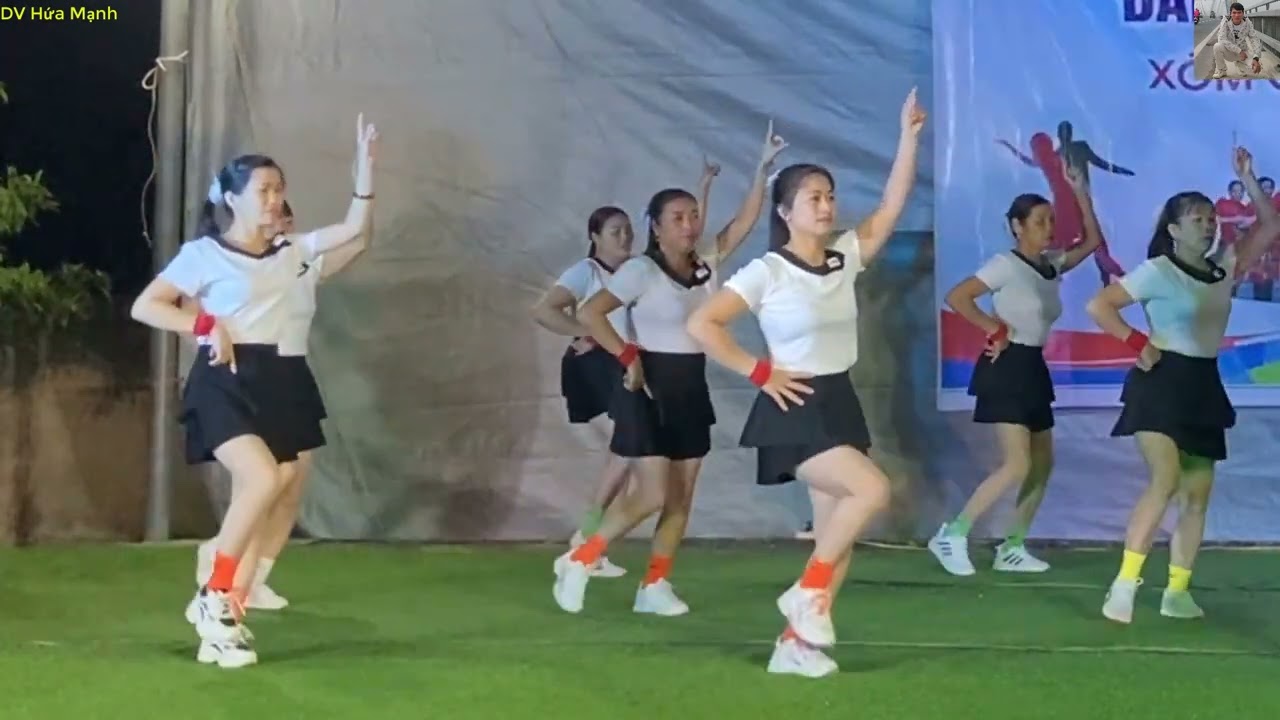 Ánh Trăng Hồng Đêm - CLB dân vũ xóm Đông Bái Thượng II DV Hứa Mạnh II