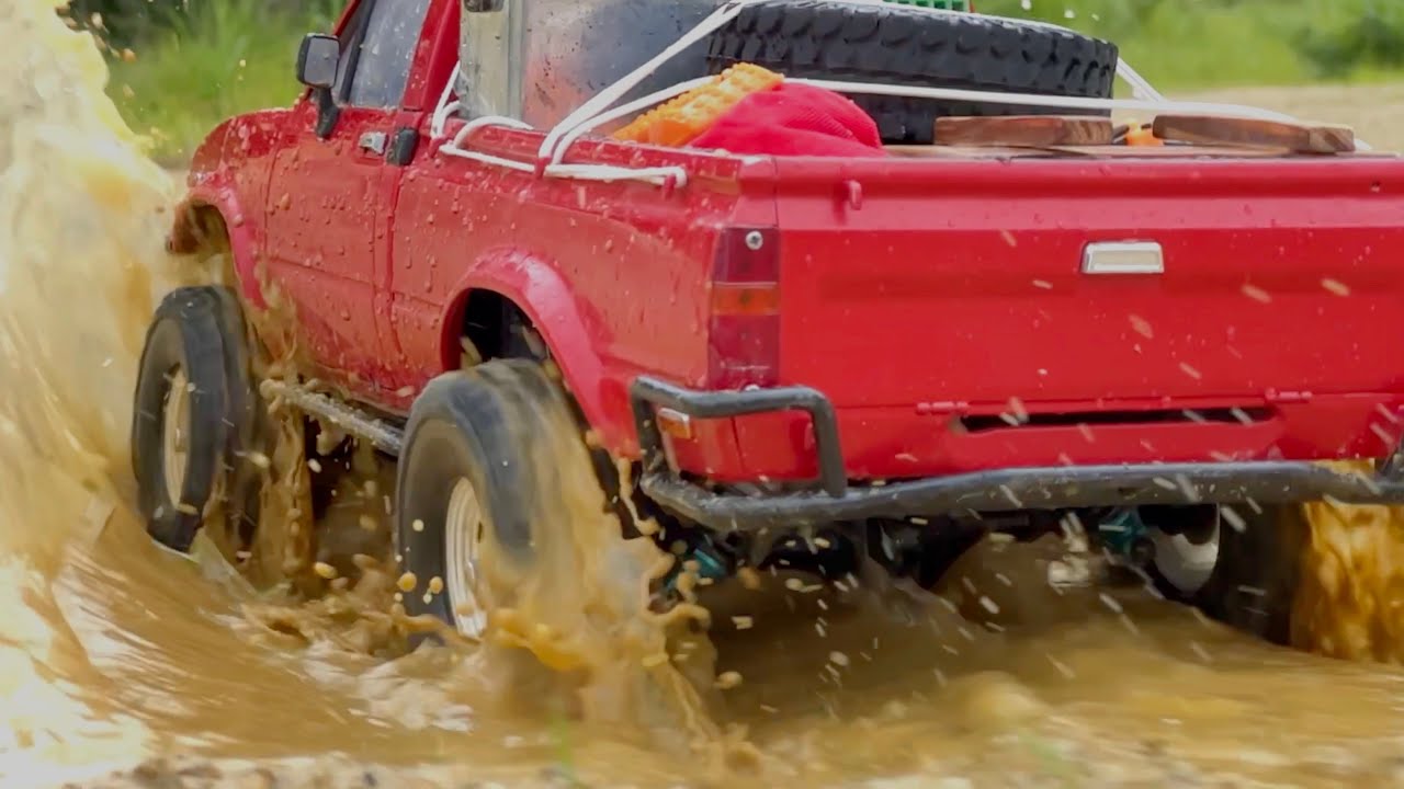 1/10 Scale RC car : TOYOTA Hilux(TF2 Mojave II) Off-road Driving #30.