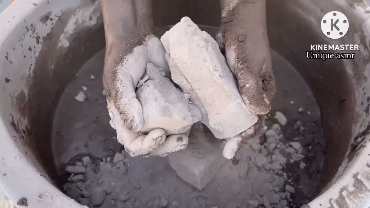 Crumbling in Water ASMR 