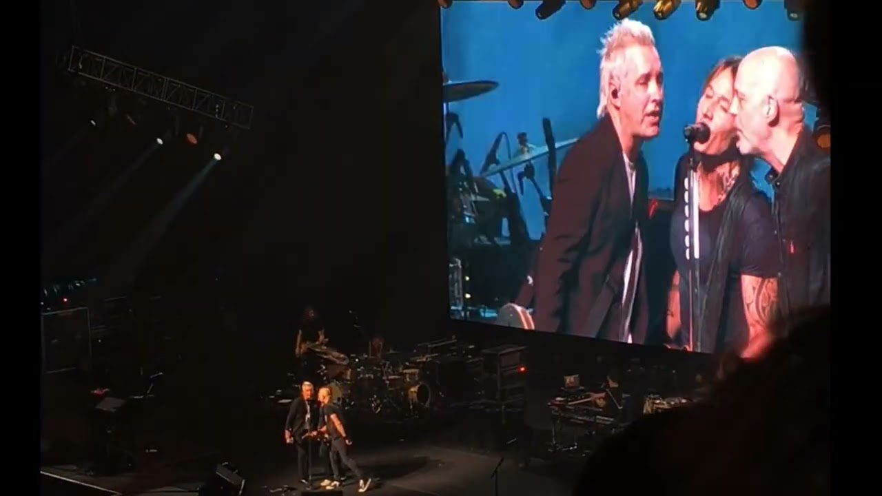 Keith urban concert full screen