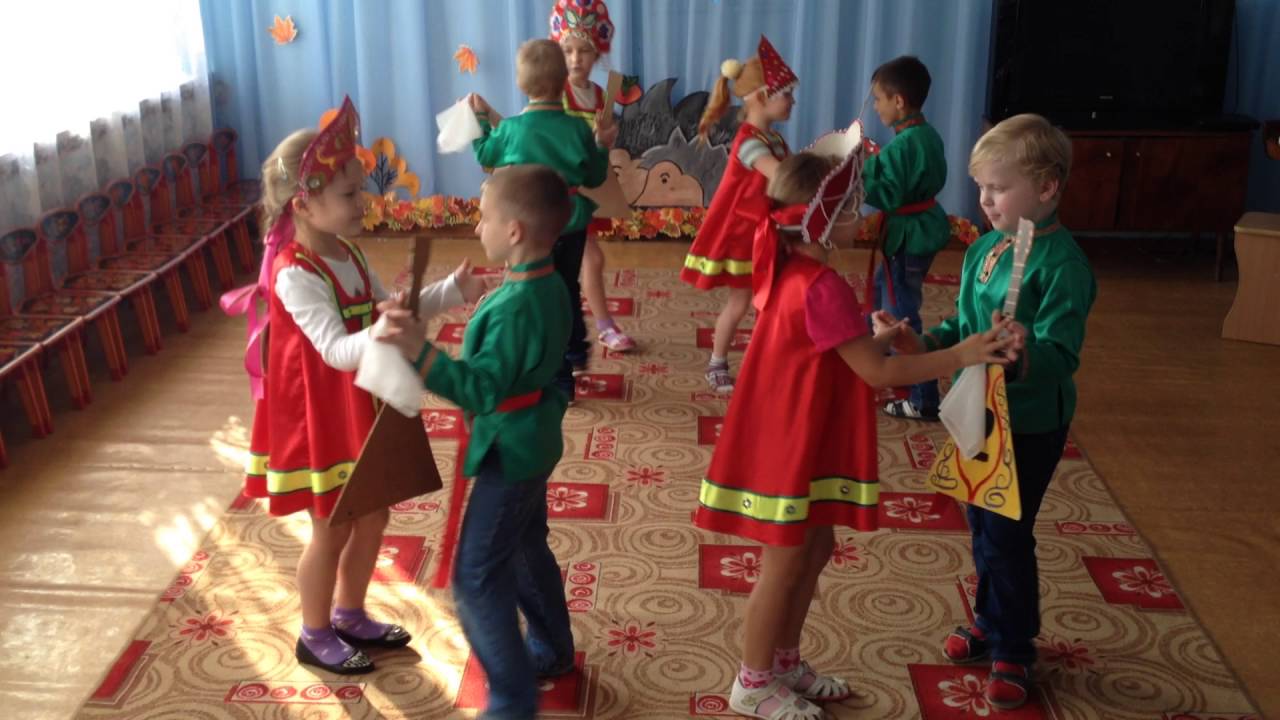 танец с балалайками