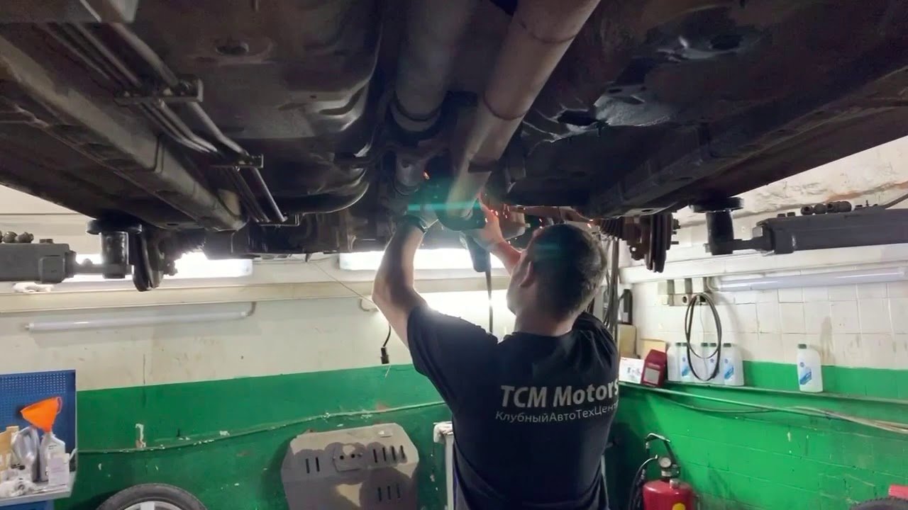 Замена коллектора Митсубиши Аутлендер V6.