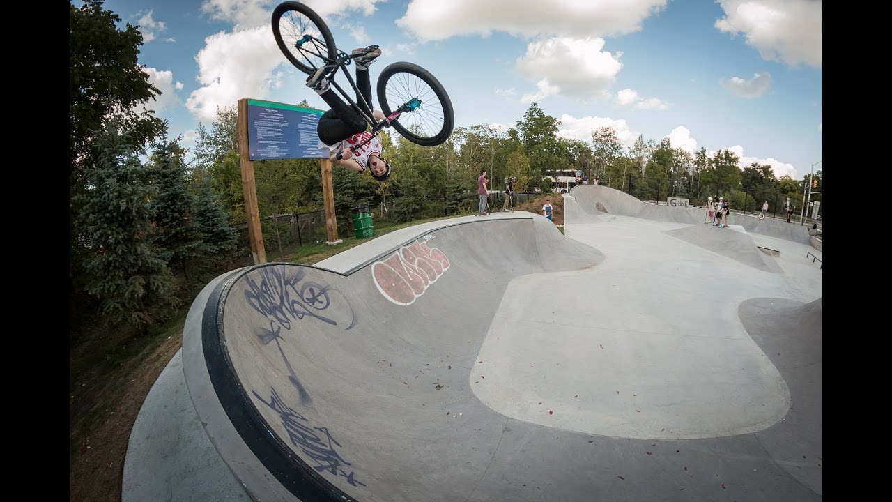 MTB at Skateparks with Aidan Horn!